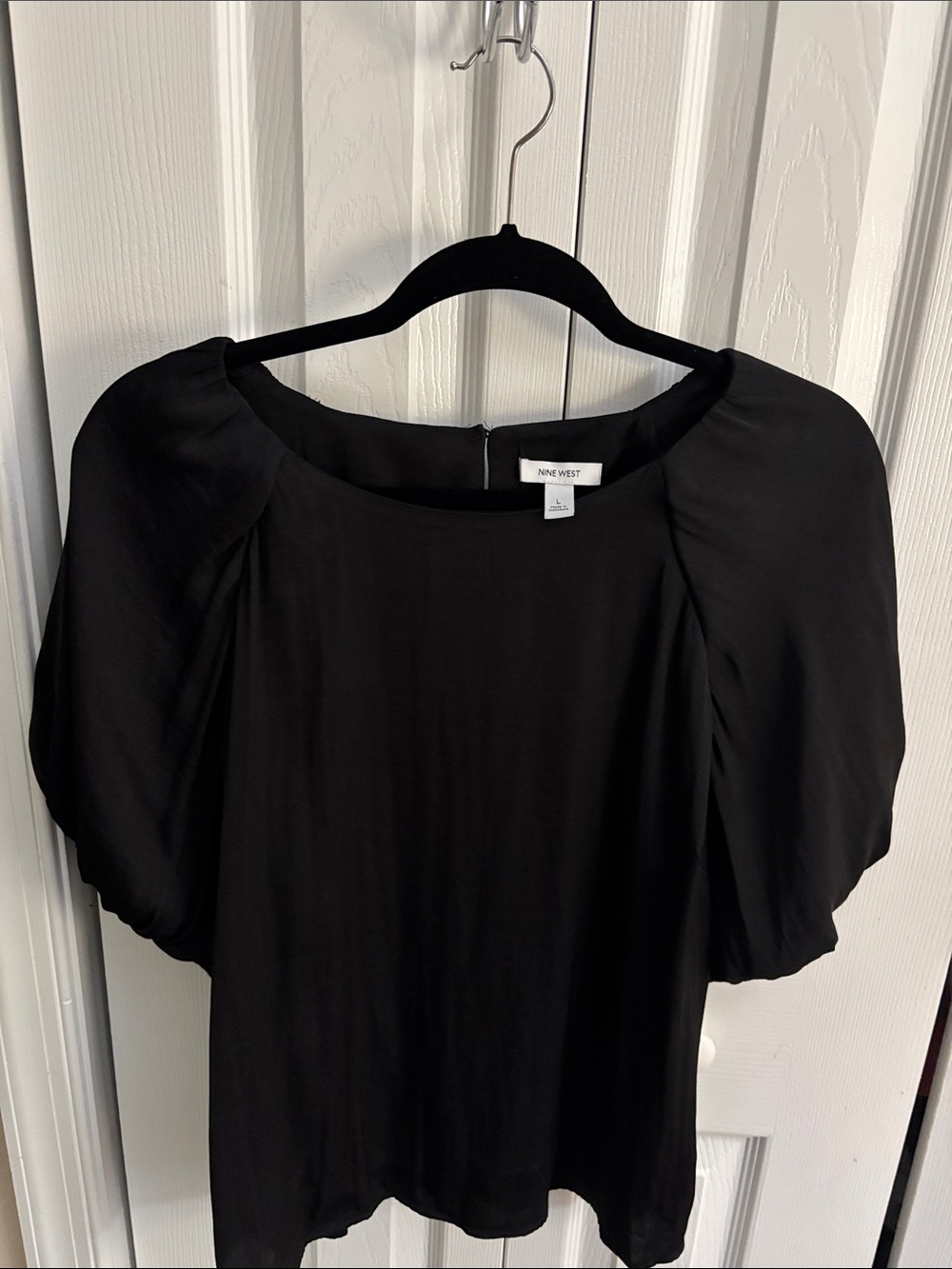 Nine West Black Short Puff Sleeve Top